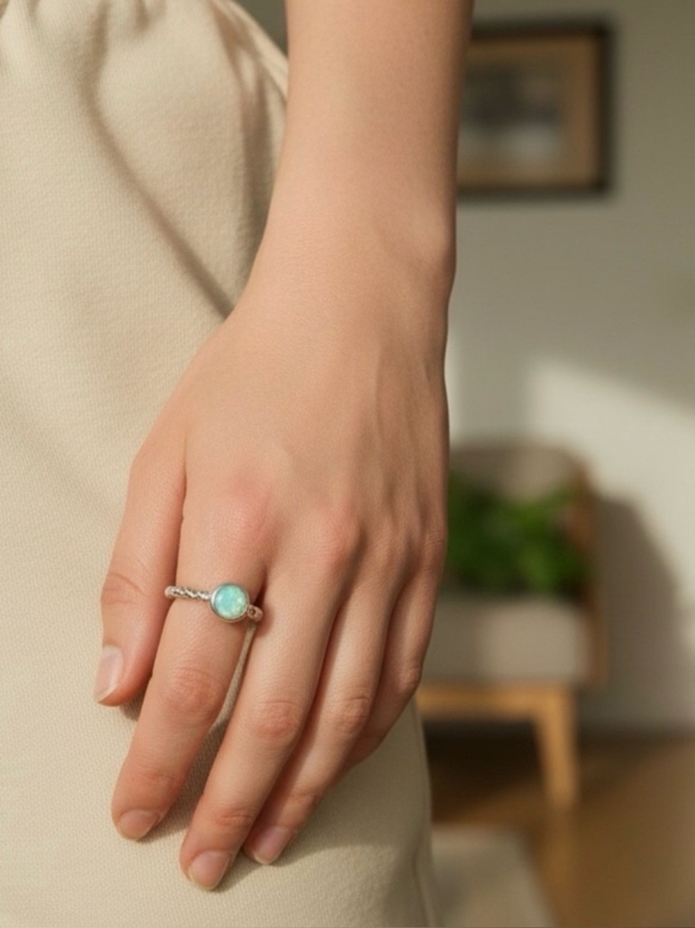 🩶Silver-Tone Aquamarine Opal Cabochon Ring/NIP🩶
